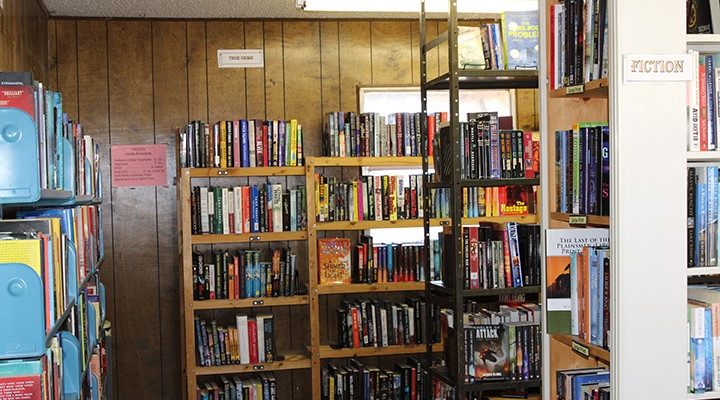 photo of the inside of the Friends of the Library bookstore at the Market Street lot.